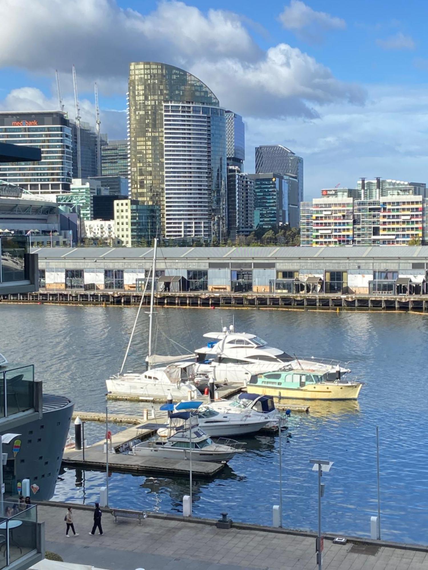 Akom At Docklands Melbourne Esterno foto