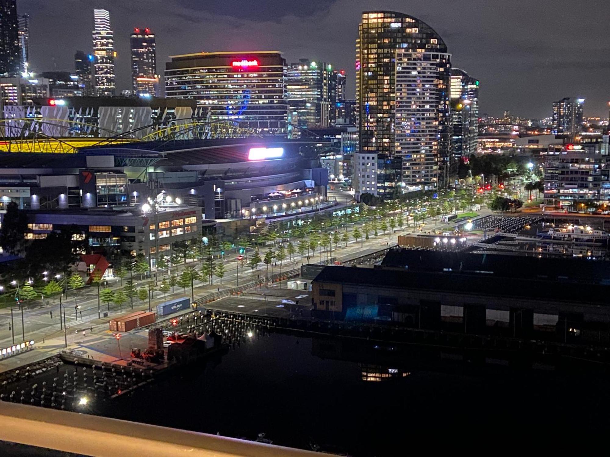 Akom At Docklands Melbourne Esterno foto